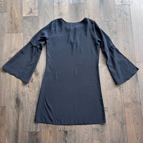 Calypso St. Barth Silk Flutter Bell Sleeve Keyhole Neckline Dress Black Size XS - Picture 4 of 6
